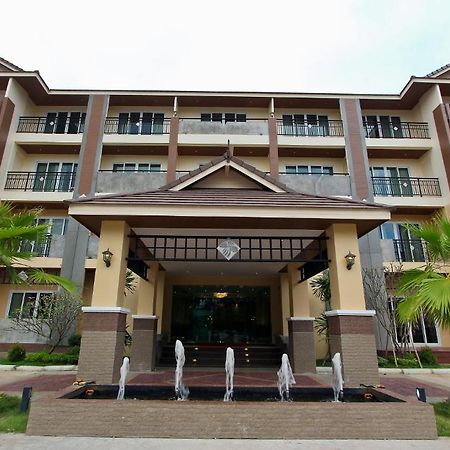 Kitlada Hotel Udonthani Экстерьер фото