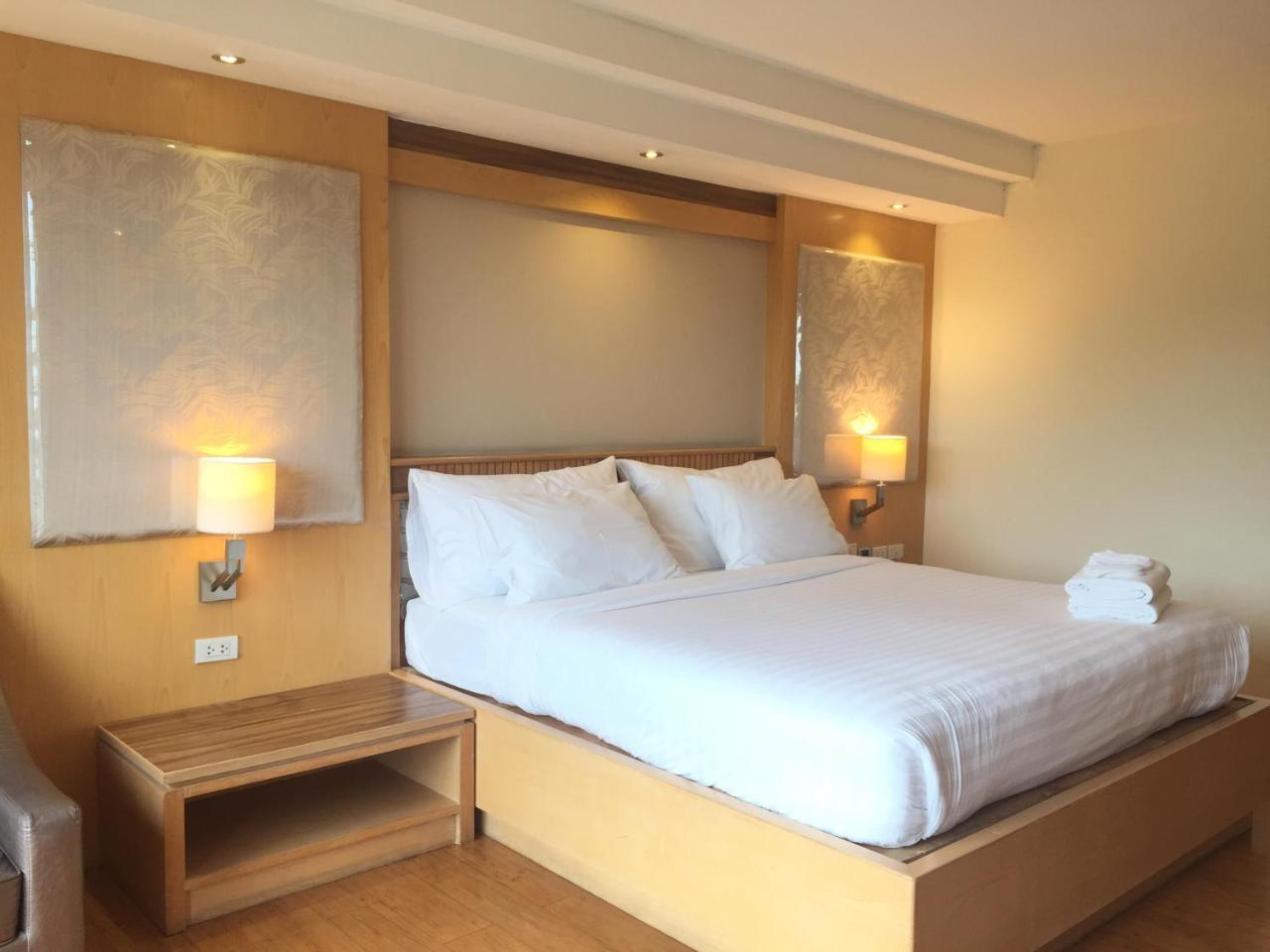 Kitlada Hotel Udonthani Экстерьер фото
