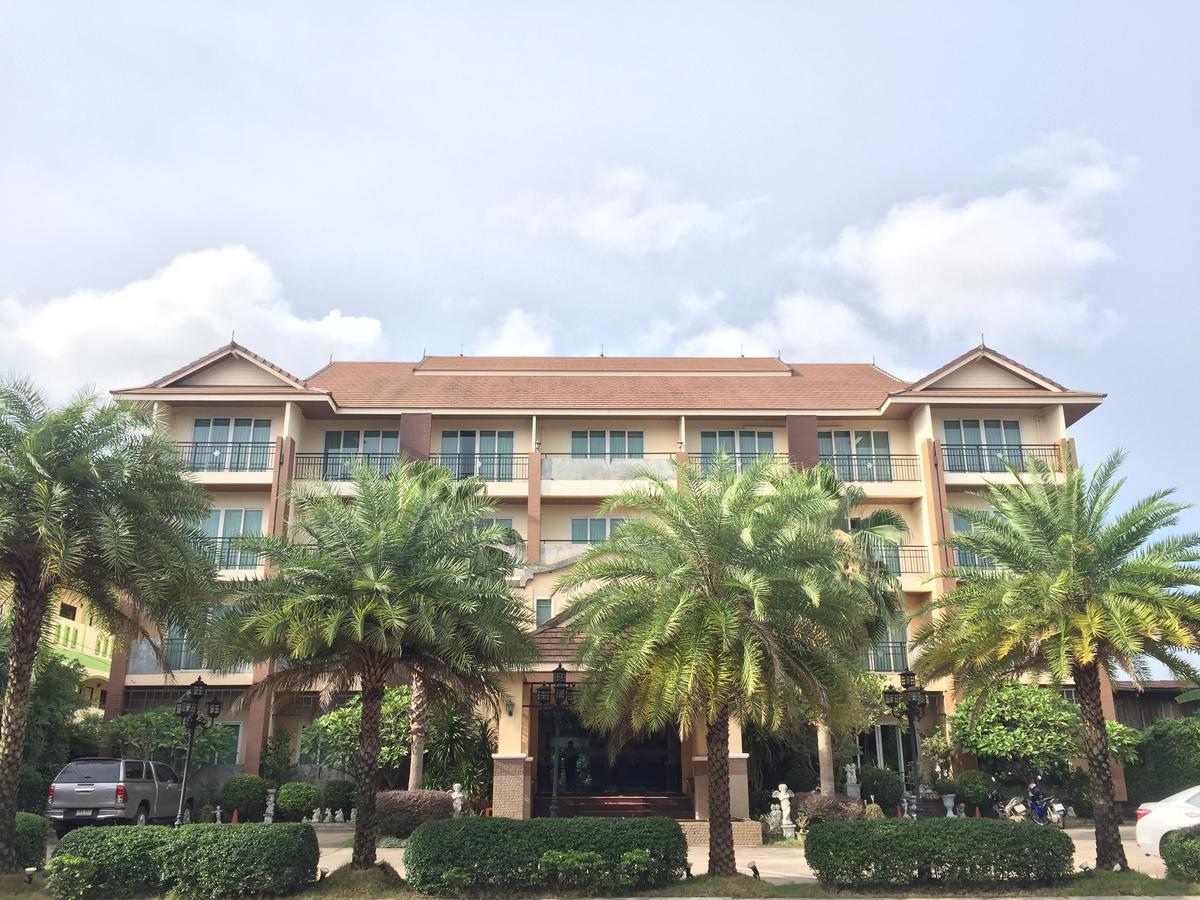 Kitlada Hotel Udonthani Экстерьер фото